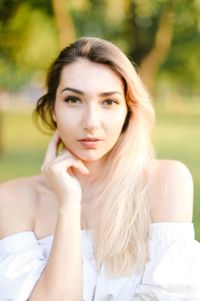乌克兰的女人(乌克兰的女人现在能出境吗)