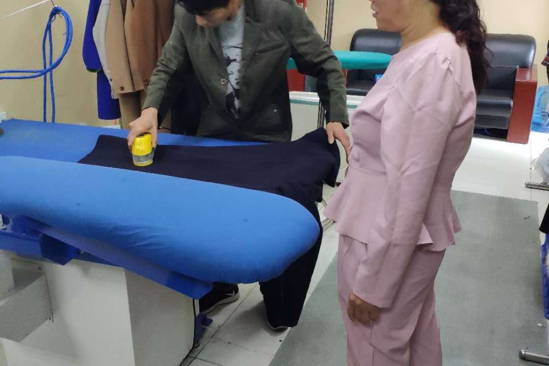洗衣店纠纷(洗衣店纠纷找谁处理)
