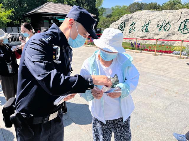 违规发放口罩(违规发放口罩 武汉市)