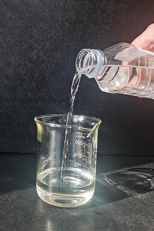 烷基化油(烷基化油的质量越高,酸耗量越大)